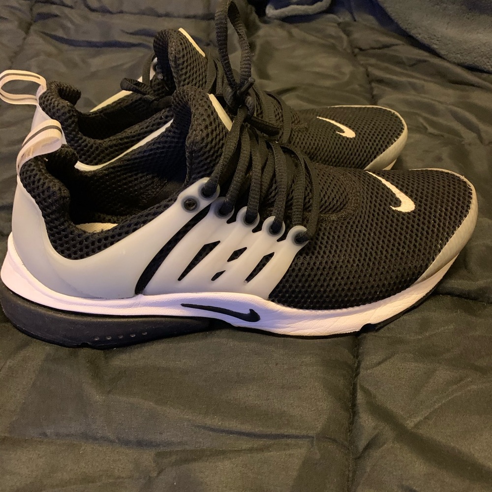 Nike Prestos